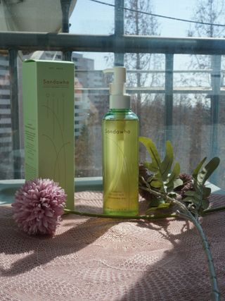 스킨큐어 산다화 순한 클렌징 동백 오일 200ml — 5점을 준 리뷰어가 2023년 3월 올린 사용 사진