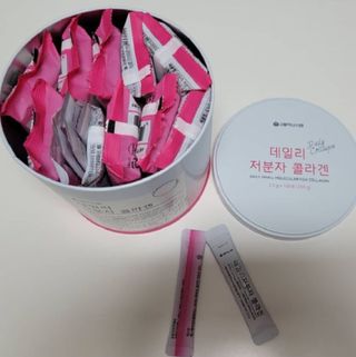 서울약사신협_데일리저분자콜라겐_2.5g x 100포 — 5점을 준 리뷰어가 2021년 5월 올린 사용 사진