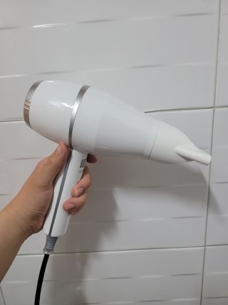 에프에이치아이코리아 마르세이유 사이클론 드라이기 — 5점을 준 리뷰어가 2021년 6월 올린 사용 사진