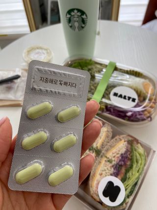 클린24시간 지중해로 쏙빠지다 1SET (800mg*60정) — 5점을 준 리뷰어가 2022년 12월 올린 사용 사진