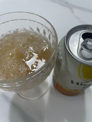 [티젠] 콤부차 하이볼향 레몬 0.0 (350ml X 6개입) — 4점을 준 리뷰어가 2025년 6월 올린 사용 사진