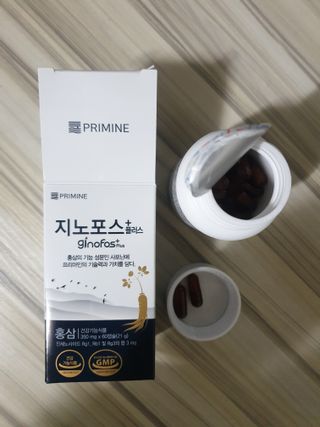 프리마인 홍삼의 강력한 에너지, 이제는 흡수율을 높인 최첨단 캡슐로 간편하게 초고속 충전하세요. — 5점을 준 리뷰어가 2022년 6월 올린 사용 사진