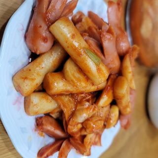 응큼떡볶이 — 5점을 준 리뷰어가 2021년 3월 올린 사용 사진