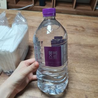 몽베스트 MONTBEST 1L 12입 — 5점을 준 리뷰어가 2022년 3월 올린 사용 사진