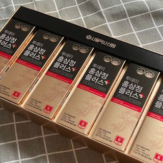 서울약사신협_투데이홍삼정플러스스틱_10g x 60포 — 5점을 준 리뷰어가 2021년 6월 올린 사용 사진