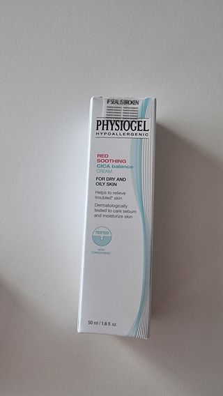 피지오겔 레드수딩 시카밸런스 크림 50ml — 5점을 준 리뷰어가 2022년 4월 올린 사용 사진