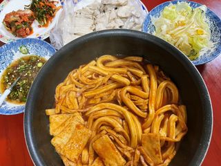 [푸딩팩토리] 요즘누들떡볶이540g + 매콤누들떡볶이 470g — 5점을 준 리뷰어가 2022년 9월 올린 사용 사진