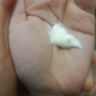mom e 맘이 내추럴 베이비 케어 크림+바디오일 — 4.5점을 준 리뷰어가 2021년 1월 올린 사용 사진