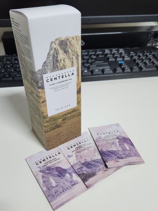 스킨1004 [SKIN1004] 마다가스카르 센텔라 라이트 클렌징 오일 200ml — 5점을 준 리뷰어가 2024년 7월 올린 사용 사진