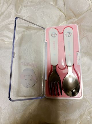 유비맘 스푼포크 케이스 세트 1+1 _컬러랜덤 발송 — 5점을 준 리뷰어가 2021년 1월 올린 사용 사진