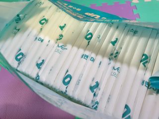 아베크 펫 와이드 프리미엄 대형 애견 강아지 배변 패드 30매 1팩 80g — 4.5점을 준 리뷰어가 2021년 7월 올린 사용 사진