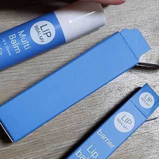 [립빠미] 립앤칙스 멀티밤 + 베리어립밤 2종 — 5점을 준 리뷰어가 2021년 9월 올린 사용 사진