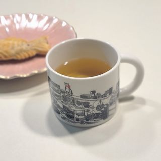 아티쉬 아티스트 헤이 메이디 머그 3종 — 5점을 준 리뷰어가 2022년 2월 올린 사용 사진