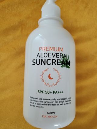 [닥터문] 프리미엄 알로에베라 선크림 500ml — 5점을 준 리뷰어가 2022년 6월 올린 사용 사진