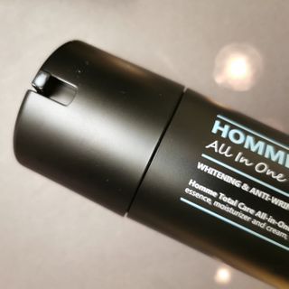 Dr.느루벗 느루벗 옴므 토탈 케어 올인원 118ml 남자 남성 스킨 로션 에센스 크림 화장품 — 5점을 준 리뷰어가 2021년 2월 올린 사용 사진