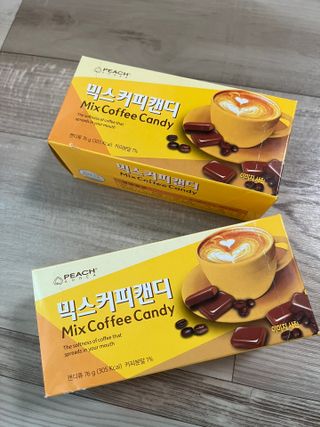(주) 피치코리아 믹스커피캔디76g x2개입 — 4점을 준 리뷰어가 2022년 11월 올린 사용 사진
