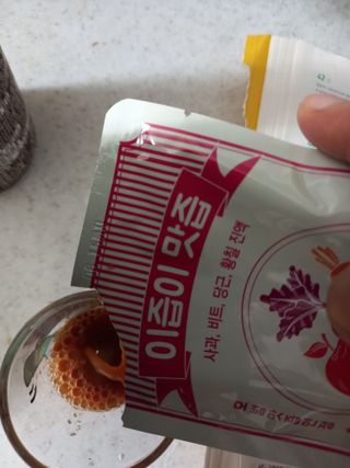 본황칠 이즙이 맛즙 ABC주스 30EA — 5점을 준 리뷰어가 2022년 7월 올린 사용 사진