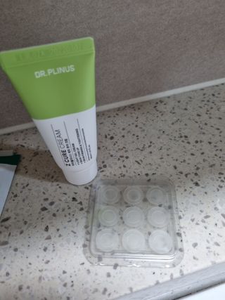 닥터플리너스 제트 큐어 크림 30ml + 제로 트러블 패치 9EA — 4점을 준 리뷰어가 2022년 4월 올린 사용 사진
