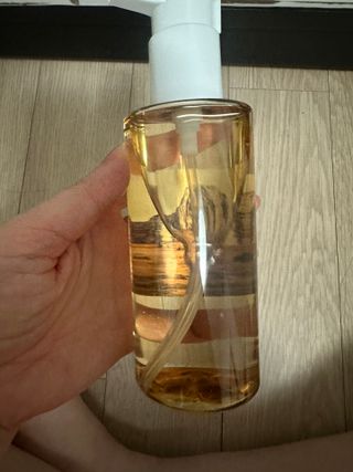 스킨1004 [SKIN1004] 마다가스카르 센텔라 라이트 클렌징 오일 200ml — 5점을 준 리뷰어가 2024년 7월 올린 사용 사진