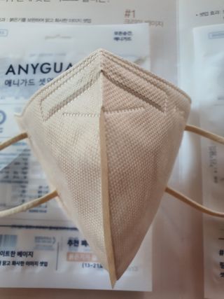 애니가드 셋업메베마스크 (대형 4컬러 + 중형 4컬러) — 5점을 준 리뷰어가 2022년 4월 올린 사용 사진