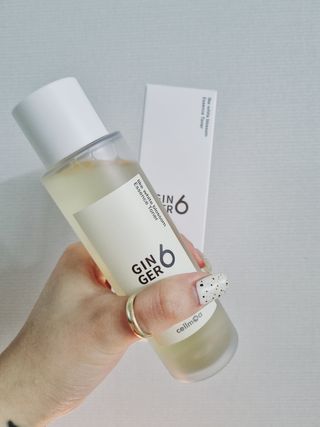 GINGER6 라이크 화이트 블라썸 에센스 토너 — 5점을 준 리뷰어가 2021년 10월 올린 사용 사진