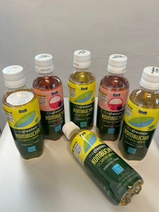 더그레잇티 콤부차 [매일유업] 더그레잇티 44kcal 콤부차 300ml *12개입 (오리지널 6개+베리리치 6개) — 5점을 준 리뷰어가 2023년 8월 올린 사용 사진