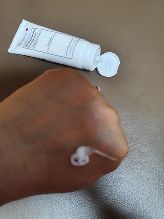 셀프 모이스처라이징 프로텍션 크림 셀프 모이스처라이징 프로텍션크림 — 4점을 준 리뷰어가 2022년 3월 올린 사용 사진