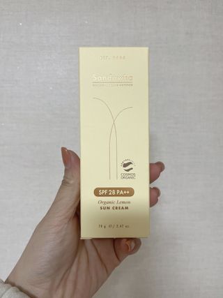 스킨큐어 산다화 유기농 레몬썬크림 — 4점을 준 리뷰어가 2022년 4월 올린 사용 사진
