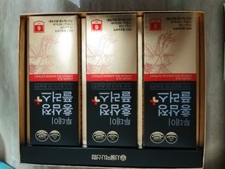 서울약사신협_투데이홍삼정플러스스틱_10g x 30포 — 5점을 준 리뷰어가 2021년 5월 올린 사용 사진