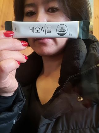 모힐바이오 비오시톨 - 하루 한 포 관리하는 건강한 습관 — 4점을 준 리뷰어가 2021년 12월 올린 사용 사진