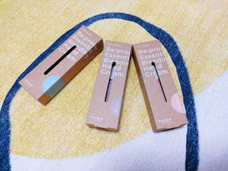 [후르디아] 끈적임 없는 착한성분 비건  핸드크림 3종 — 5점을 준 리뷰어가 2021년 10월 올린 사용 사진