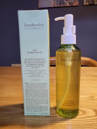 스킨큐어 산다화 순한 클렌징 동백 오일 200ml — 5점을 준 리뷰어가 2023년 4월 올린 사용 사진