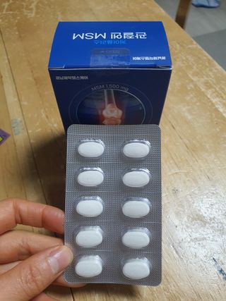 [경남제약헬스케어]케어플러스 관절엔 MSM 1000mg 60정/1개월분/관절/뼈/연골 영양/비타민D+아연/1일2정 — 5점을 준 리뷰어가 2024년 1월 올린 사용 사진