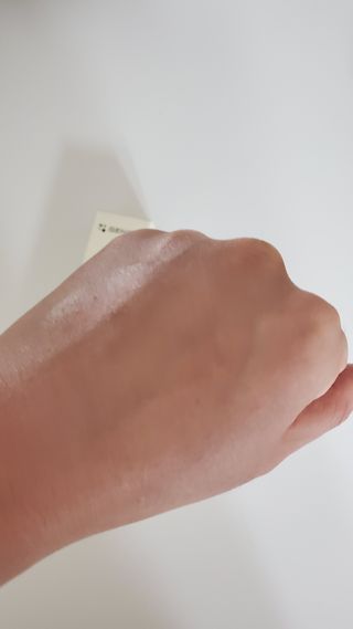 젠바이오 코스메틱스 젠바이오수딩크림]   가려운 피부 & 아토피 원픽 크림 — 4.5점을 준 리뷰어가 2022년 8월 올린 사용 사진