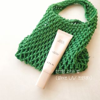 프리마인 선크림만 바꿨을 뿐인데 매일 물 2L챙겨먹고 기초케어 완벽하게 한 물빛피부 완성,셀라브UV프로텍터 — 5점을 준 리뷰어가 2023년 7월 올린 사용 사진