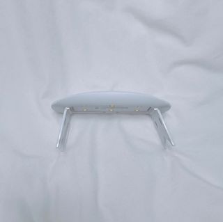 데싱디바 글레이즈 젤네일 별빛유리네일 6종_랜덤발송 — 3.5점을 준 리뷰어가 2021년 8월 올린 사용 사진
