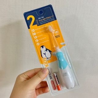 [오라덴스] 99.9 항균 칫솔모_키즈 진동칫솔 2,3단계 중 택 1 — 4.5점을 준 리뷰어가 2021년 7월 올린 사용 사진