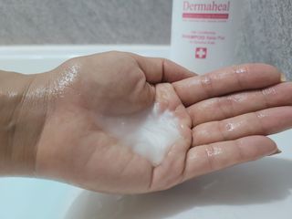 더마힐 헤어 컨디셔닝 샴푸 릴렉스 500ml — 4.5점을 준 리뷰어가 2021년 3월 올린 사용 사진