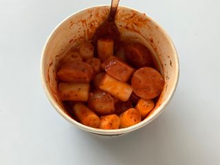 나우  [요리궁리] B타입 ( 매콤, 치즈, 매콤까르보 ) 꽃떡볶이 6개입 세트 — 5점을 준 리뷰어가 2025년 3월 올린 사용 사진