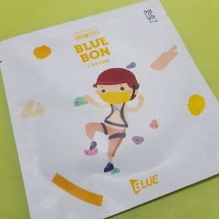 [블루 본 아이노우] 유아용 컬러마스크 40 PCS SET 2중 택 1 — 5점을 준 리뷰어가 2021년 4월 올린 사용 사진