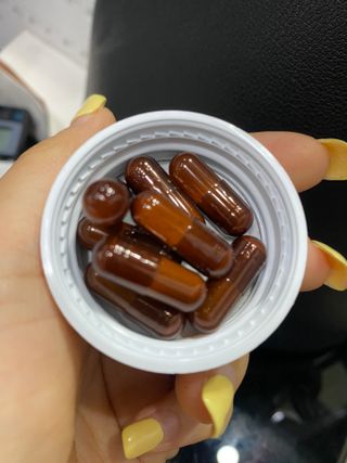 프리마인 홍삼의 강력한 에너지, 이제는 흡수율을 높인 최첨단 캡슐로 간편하게 초고속 충전하세요. — 5점을 준 리뷰어가 2022년 9월 올린 사용 사진