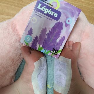 [레제르] 아로마 수액패치 발패치 30매입 -라벤더향/유칼립투스향/대나무향 — 5점을 준 리뷰어가 2022년 4월 올린 사용 사진