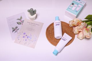 리더스코스메틱 리더스 카밍 바이오틱스 #1등 진정 기획세트 [에센스 워터150ml + 크림 마스크80ml] — 5점을 준 리뷰어가 2022년 10월 올린 사용 사진
