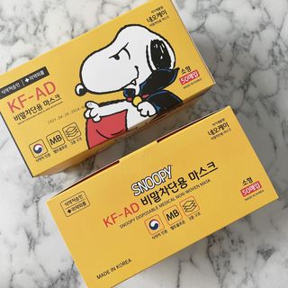 JHWORLD 스누피 마스크 정품 스누피 KF-AD 국내 비말차단 아동용 성인용 일회용 덴탈마스크 50매 — 5점을 준 리뷰어가 2021년 6월 올린 사용 사진
