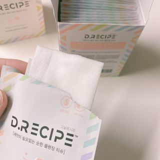 디레시피 세안이 필요없는 순한 클렌징 티슈 — 5점을 준 리뷰어가 2021년 4월 올린 사용 사진