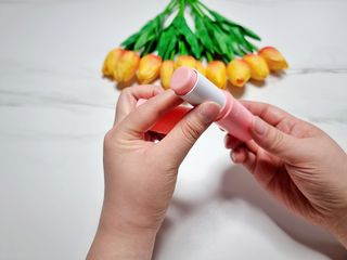 스킨큐어 산다화 카멜리아 안티 링클 멀티밤 — 5점을 준 리뷰어가 2023년 1월 올린 사용 사진