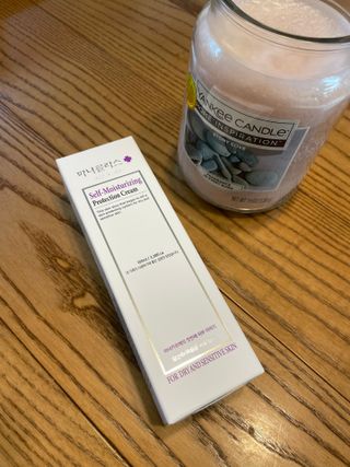 셀프 모이스처라이징 프로텍션 크림 셀프 모이스처라이징 프로텍션크림 — 5점을 준 리뷰어가 2022년 4월 올린 사용 사진
