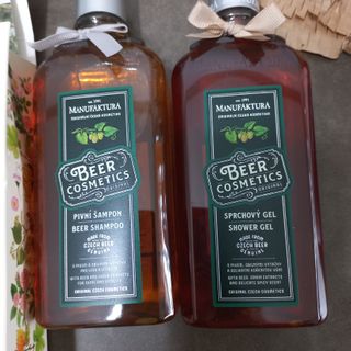 체코 비건화장품 마뉴팍투라 향좋은 천연 맥주샴푸 맥주샤워젤 — 4점을 준 리뷰어가 2022년 5월 올린 사용 사진