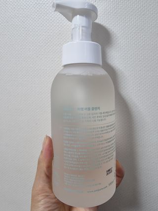 아미퓨어 [라이브] 피부장벽 강화를 위한 머랭 버블 클렌저 천연계면활성제로 온가족 사용가능 — 5점을 준 리뷰어가 2021년 7월 올린 사용 사진