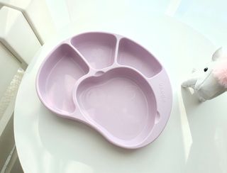 유비맘 캐릭터 실리콘 흡착 식판_색상 랜덤발송 — 5점을 준 리뷰어가 2020년 12월 올린 사용 사진